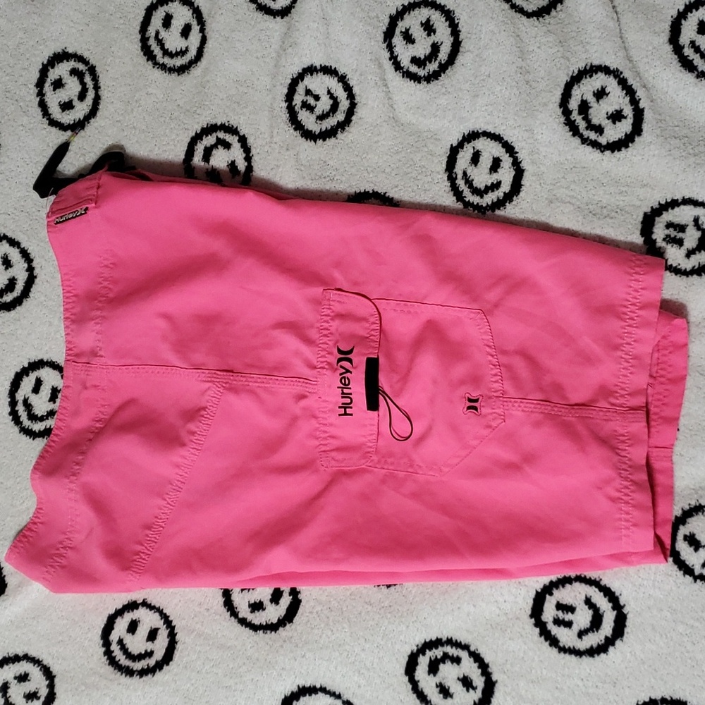 Hurley board shorts - Picture 2 of 3
